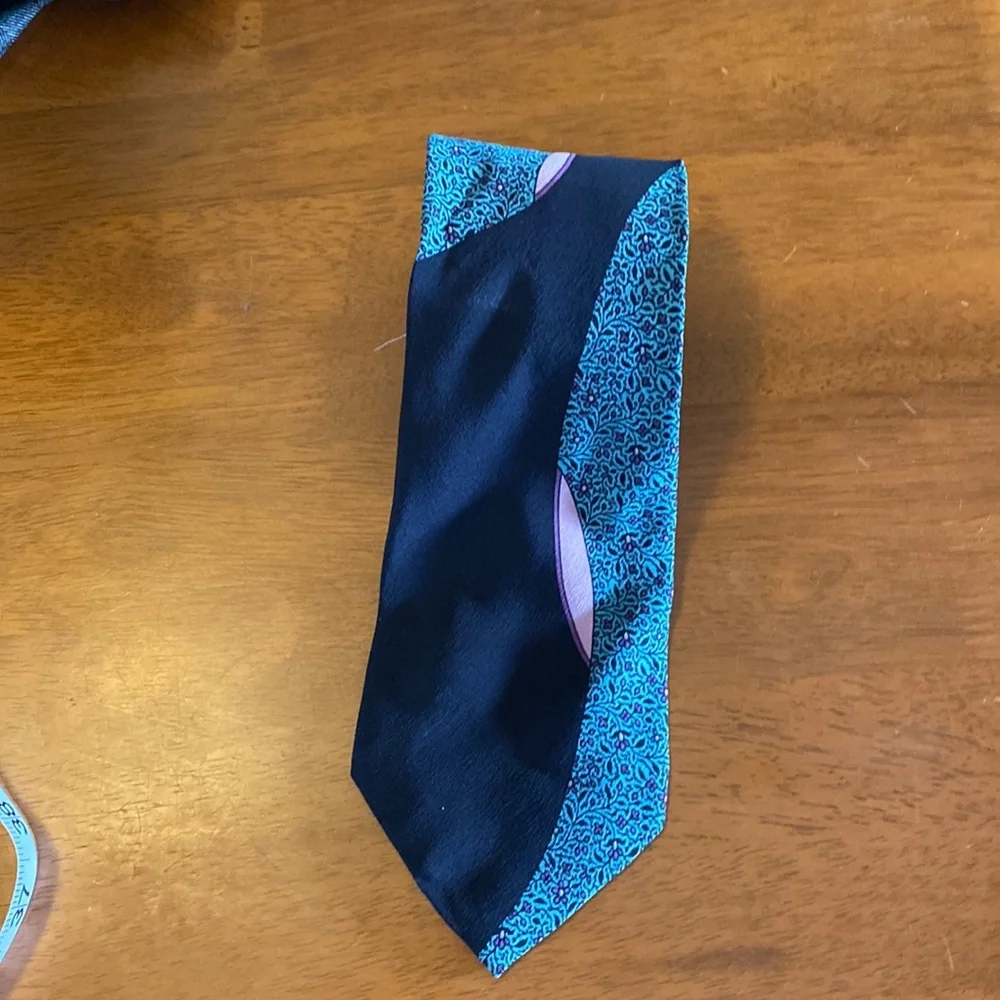 Pierre Balmain Vintage Handmade Tie 100% Silk Made in Italy GUC